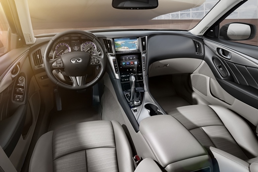 אינפיניטי Q50